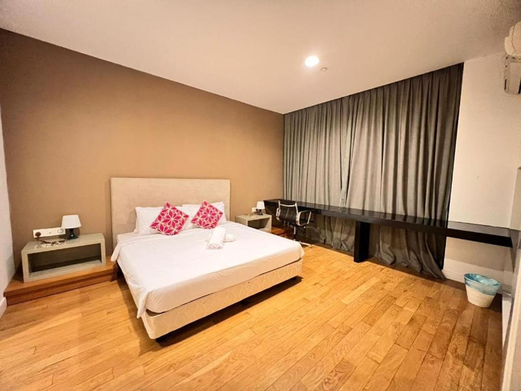 The Platinum Klcc Kuala Lumpur Bukit Bintang By Classic מראה חיצוני תמונה